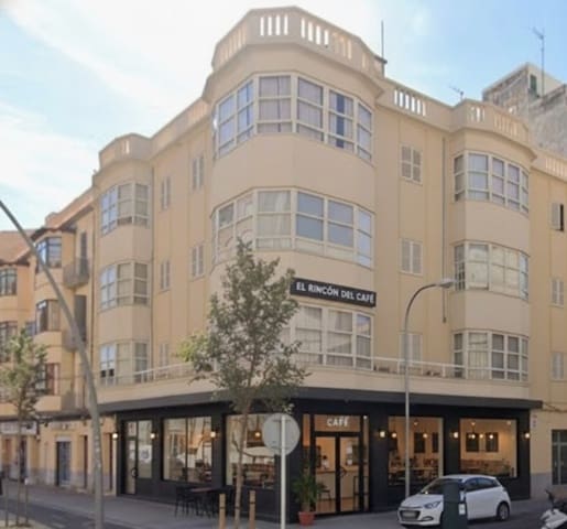 Erhverv til salg i Foners, Palma de Mallorca - € 180.000 (Ref: 9533207)