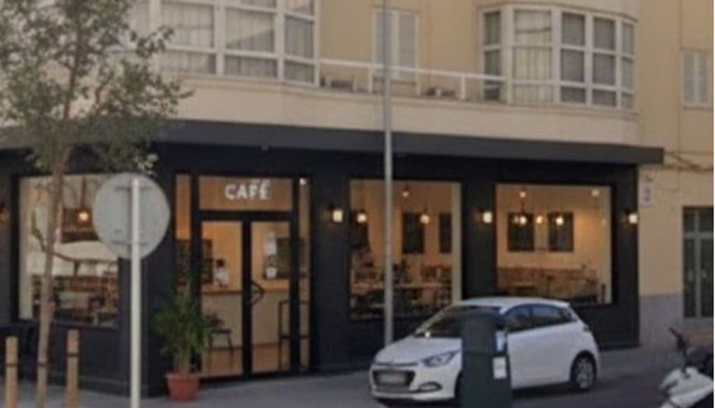 Commerciale in vendita in Palma de Mallorca - 180.000 € (Rif: 9533207)