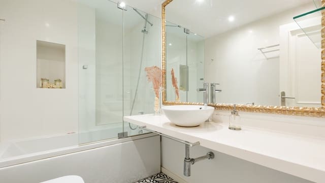 3 bedroom Apartment for sale in Monti-Sion, Palma de Mallorca - € 1,680,000 (Ref: 9560914)