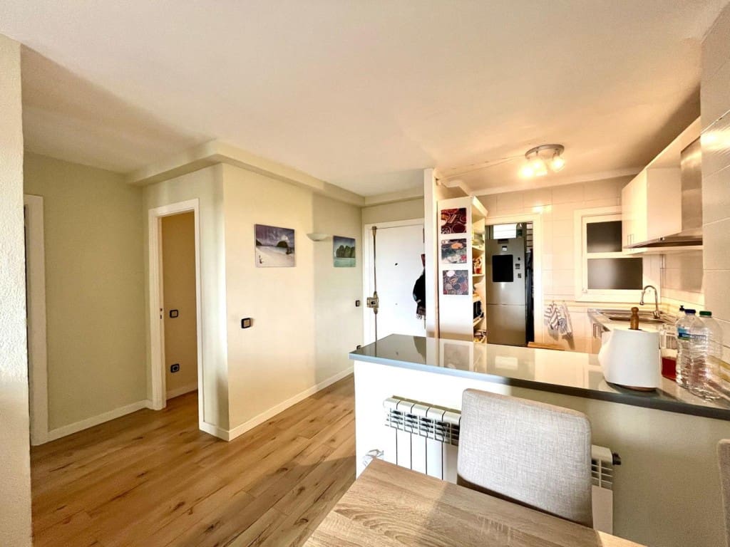 2 bedroom Penthouse for rent in Palma de Mallorca - € 1,800 (Ref: 9564323)