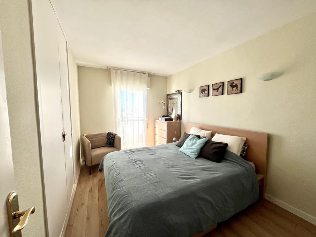 2 bedroom Penthouse for rent in Palma de Mallorca - € 1,800 (Ref: 9564323)