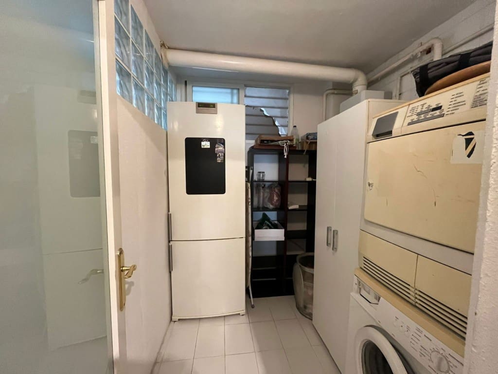 2 bedroom Penthouse for rent in Palma de Mallorca - € 1,800 (Ref: 9564323)