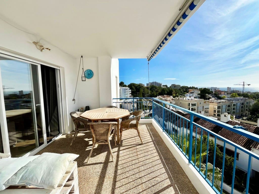 2 bedroom Penthouse for rent in Palma de Mallorca - € 1,800 (Ref: 9564323)