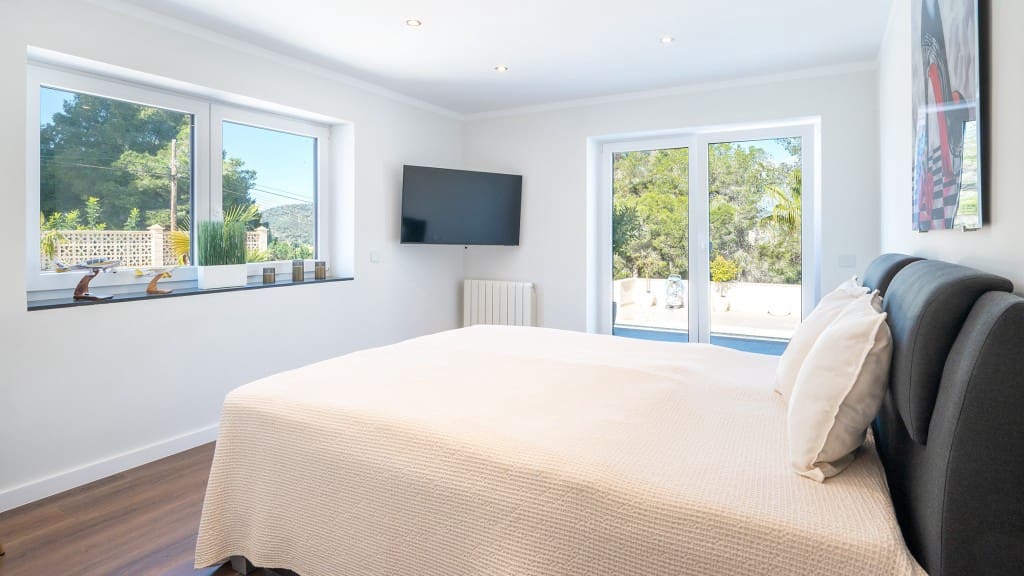 5 soveværelse Villa til salg i Cala Vinyes / Cala Vinyas / Cala Vinas med swimmingpool - € 2.595.000 (Ref: 9573973)