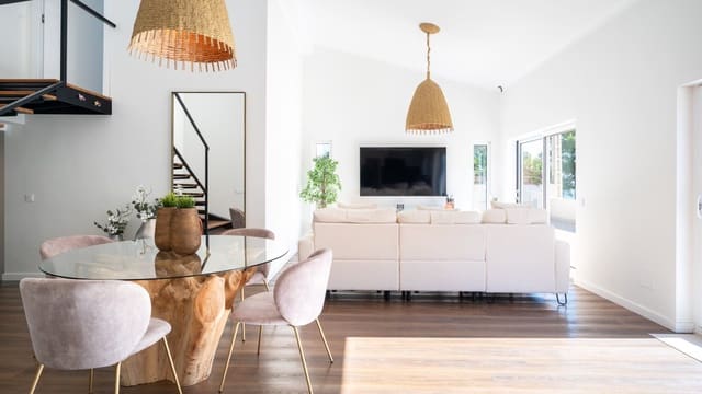 5 slaapkamer Villa te koop in Cala Vinyes / Cala Vinyas / Cala Viñas, Calvià met zwembad - € 2.595.000 (Ref: 9573973)