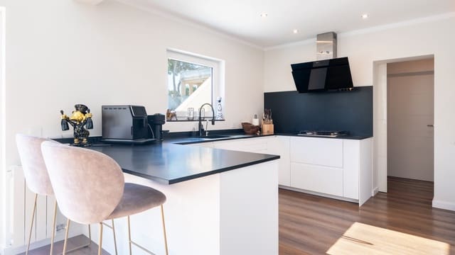 5 slaapkamer Villa te koop in Cala Vinyes / Cala Vinyas / Cala Viñas, Calvià met zwembad - € 2.595.000 (Ref: 9573973)