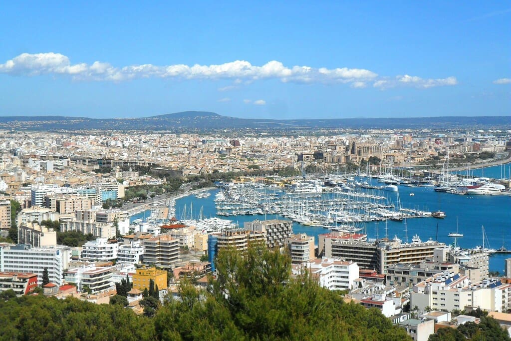 3 bedroom Apartment for sale in Palma de Mallorca - € 558,000 (Ref: 9618950)