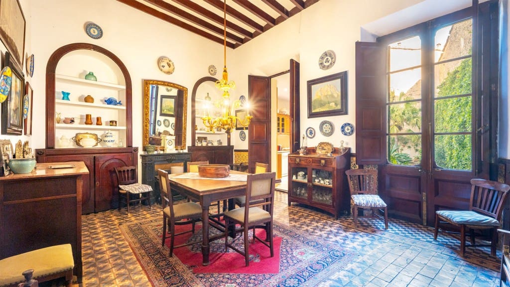 Chalet de 8 habitaciones en Sóller en venta - 1.700.000 € (Ref: 9627214)