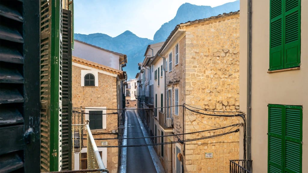 Chalet de 8 habitaciones en Sóller en venta - 1.700.000 € (Ref: 9627214)