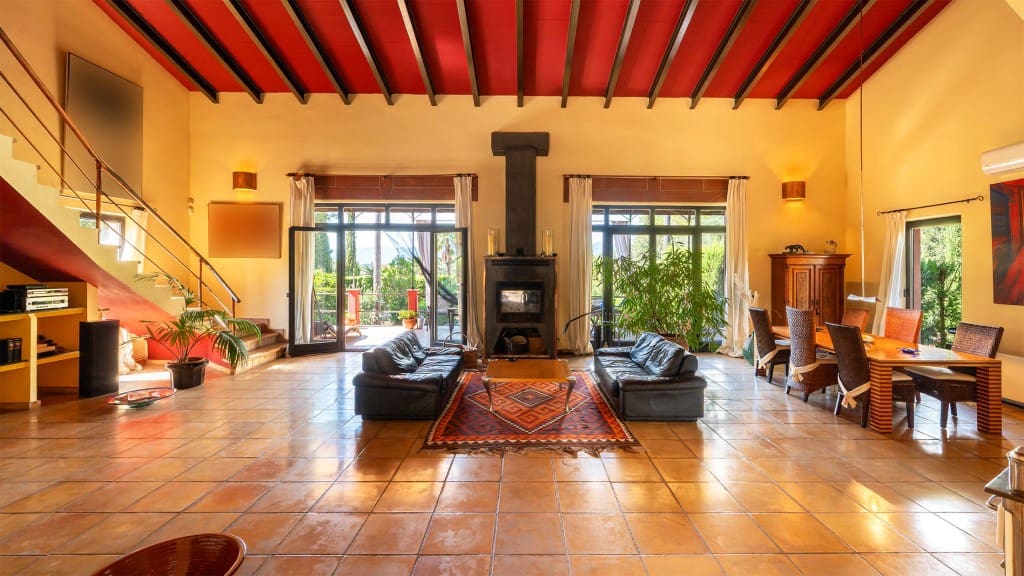 4 bedroom Finca/Country House for sale in Biniali with pool - € 1,395,000 (Ref: 9636450)