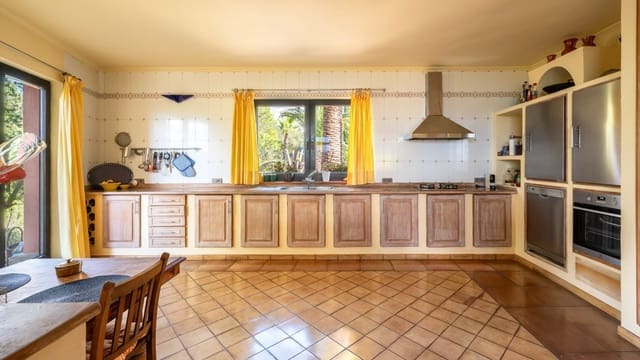4 bedroom Finca/Country House for sale in Biniali, Sencelles with pool - € 1,395,000 (Ref: 9636450)
