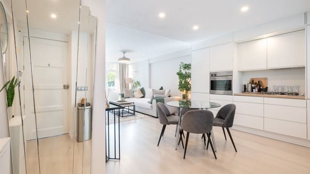 2 soveværelse Lejlighed til salg i Portals Nous, Calvià - € 390.000 (Ref: 9651241)