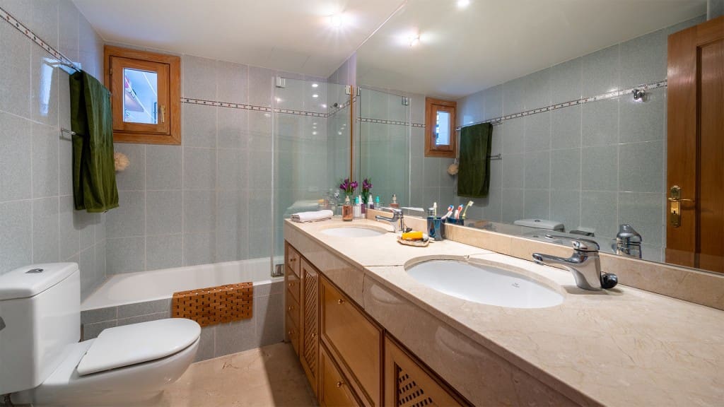 4 sypialnia Penthouse do wynajęcia w Palma de Mallorca z basenem - 3 500 € (Ref: 9658333)