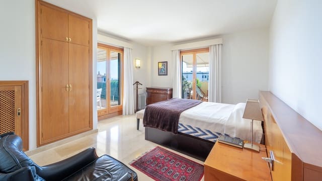 4 quarto Penthouse para arrendar em La Teulera, Palma de Mallorca com piscina - 3 500 € (Ref: 9658333)