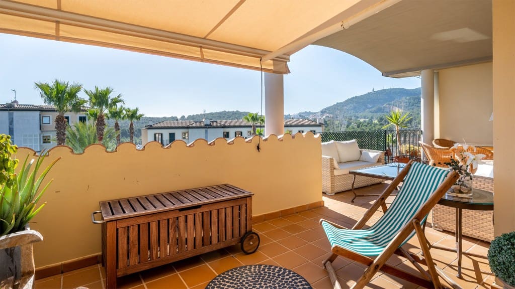 4 sypialnia Penthouse do wynajęcia w Palma de Mallorca z basenem - 3 500 € (Ref: 9658333)