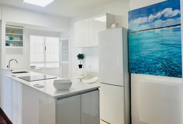 2 bedroom Apartment for rent in Palma de Mallorca - € 2,500 (Ref: 9686009)