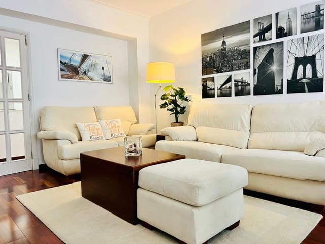 2 bedroom Apartment for rent in Palma de Mallorca - € 2,500 (Ref: 9686009)