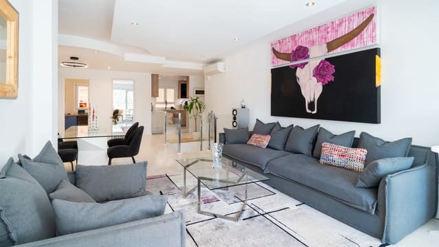 4 Zimmer Apartment zu verkaufen in Bendinat, Calvià mit Pool - 1.800.000 € (Ref: 9686011)