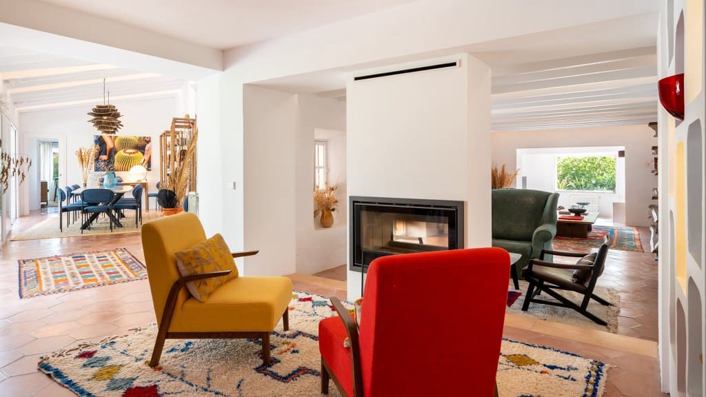 6 bedroom Villa for rent in Santa Maria del Cami with pool - € 30,400 (Ref: 9719489)