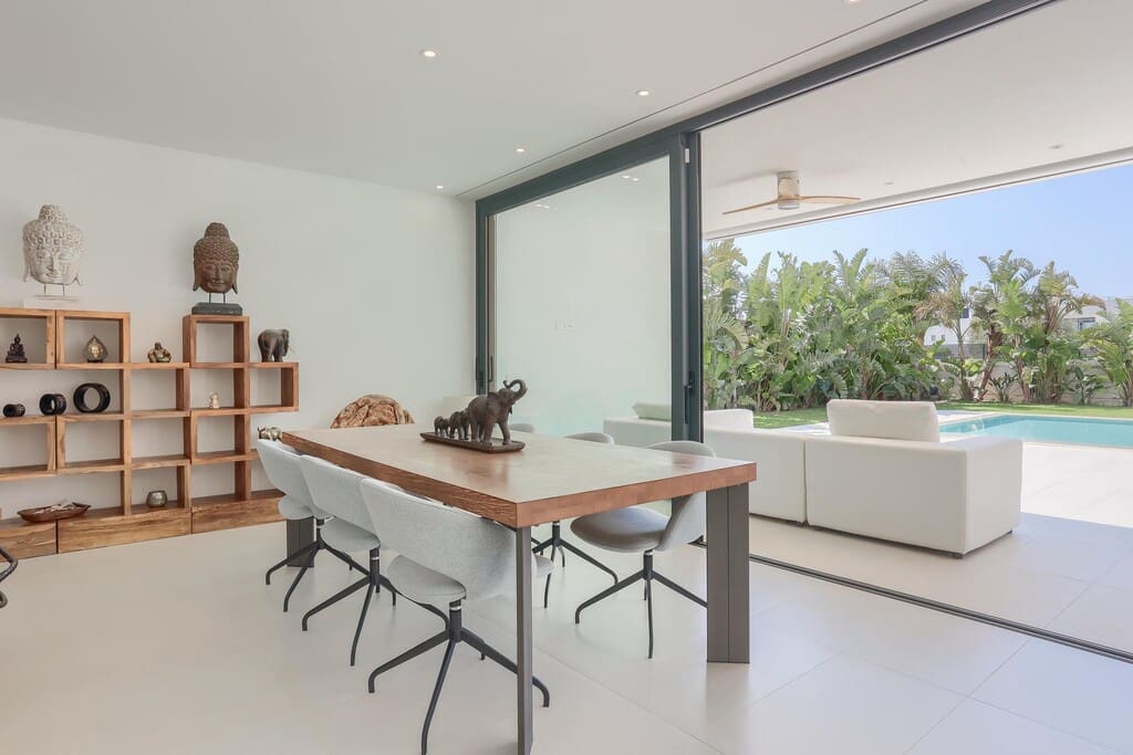 5 bedroom Villa for sale in Puig de Ros with pool - € 3,600,000 (Ref: 9726347)