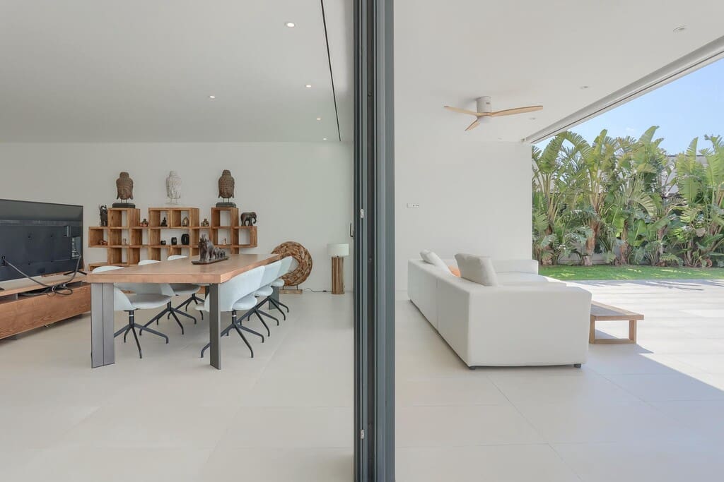 5 bedroom Villa for sale in Puig de Ros with pool - € 3,600,000 (Ref: 9726347)