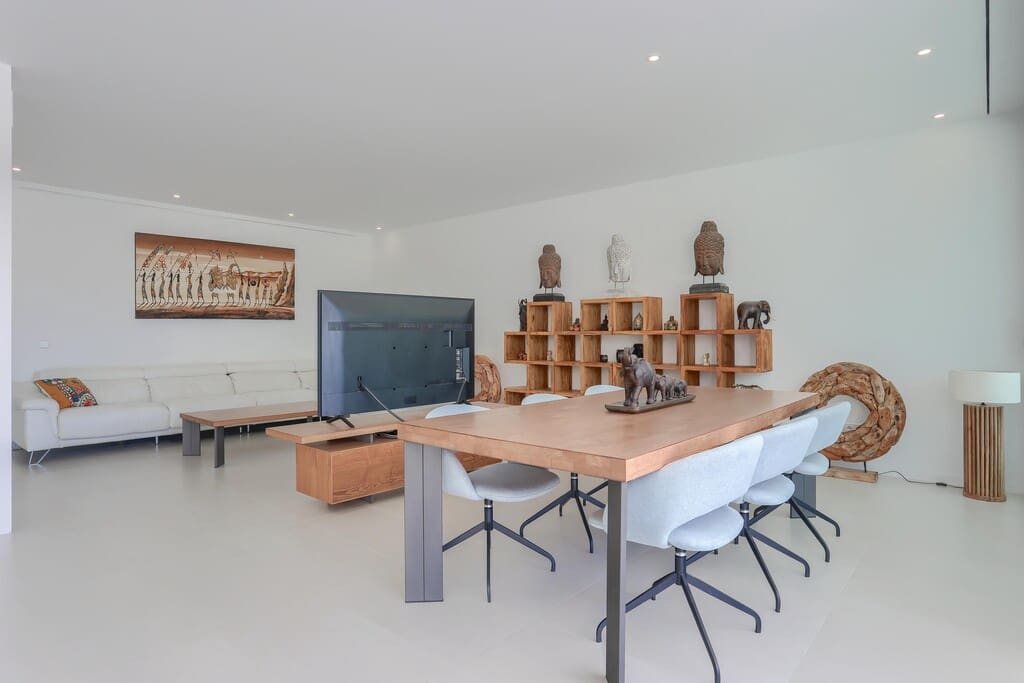 5 bedroom Villa for sale in Puig de Ros with pool - € 3,600,000 (Ref: 9726347)