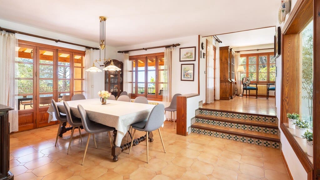 5 bedroom Villa for sale in Andratx with pool - € 3,500,000 (Ref: 9788205)