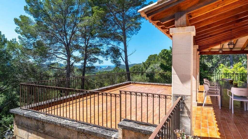 5 bedroom Villa for sale in Andratx with pool - € 3,500,000 (Ref: 9788205)