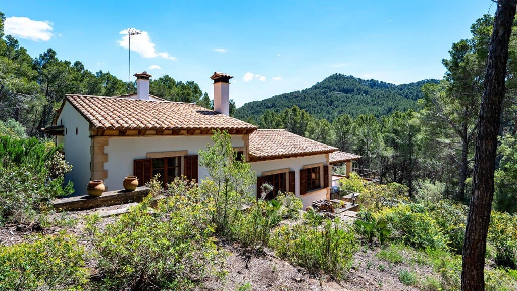 5 bedroom Villa for sale in Andratx with pool - € 3,500,000 (Ref: 9788205)
