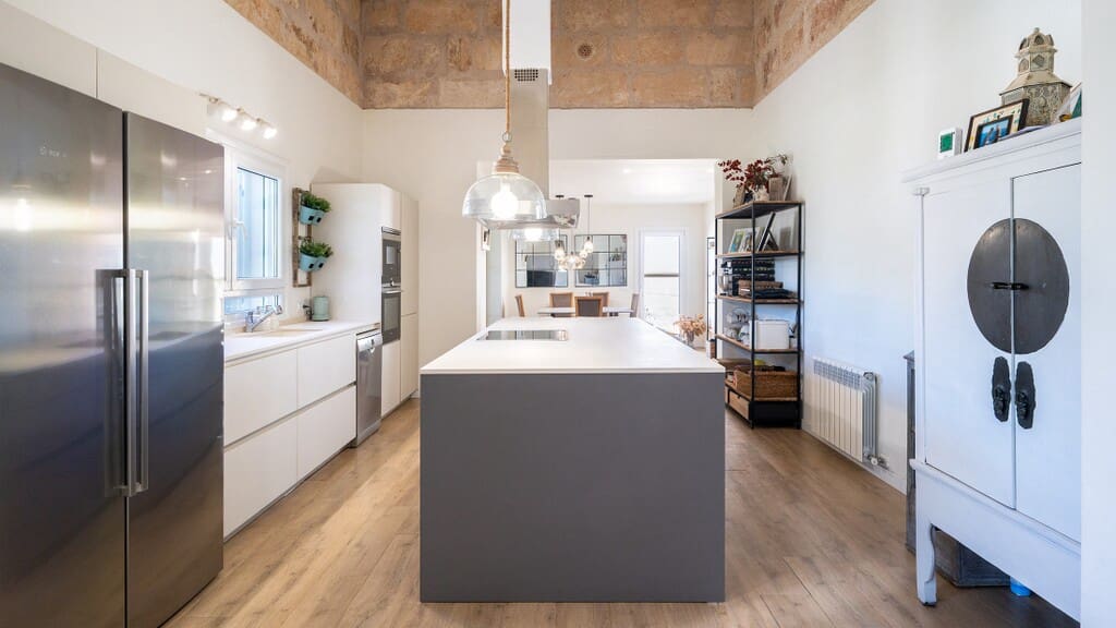 5 makuuhuone Huvila myytävänä paikassa Son Sardina mukana uima-altaan - 2 400 000 € (Ref: 9790786)