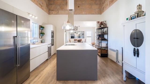 Chalet de 5 habitaciones en Son Sardina, Palma de Mallorca en venta con piscina - 2.400.000 € (Ref: 9790786)