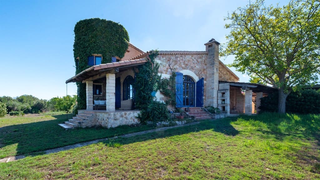 3 makuuhuone Maalaistalo myytävänä paikassa Sant Llorenc des Cardassar mukana uima-altaan - 1 849 000 € (Ref: 9806242)