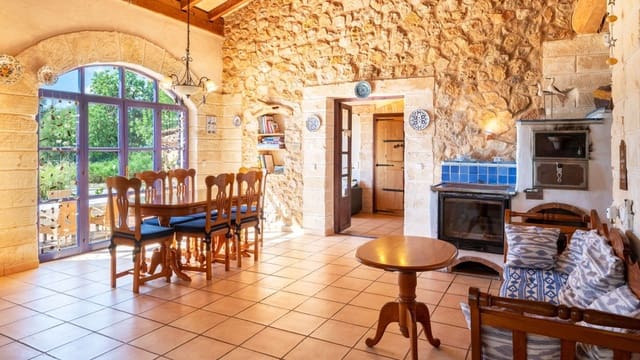 3 makuuhuone Maalaistalo myytävänä paikassa Sant Llorenç des Cardassar mukana uima-altaan - 1 849 000 € (Ref: 9806242)