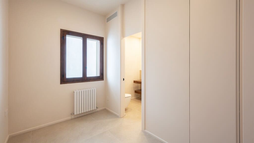 4 bedroom Apartment for sale in Palma de Mallorca - € 2,100,000 (Ref: 9815680)