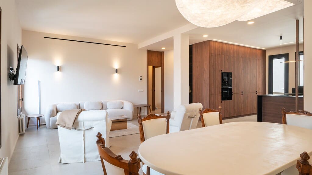 4 bedroom Apartment for sale in Palma de Mallorca - € 2,100,000 (Ref: 9815680)