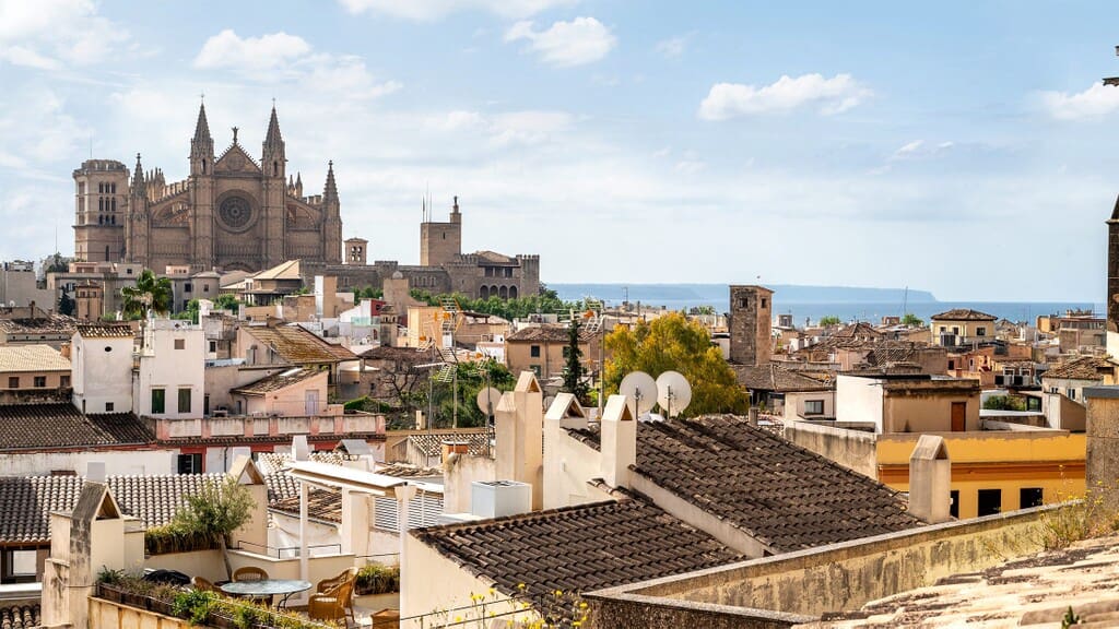 4 bedroom Apartment for sale in Palma de Mallorca - € 2,100,000 (Ref: 9815680)