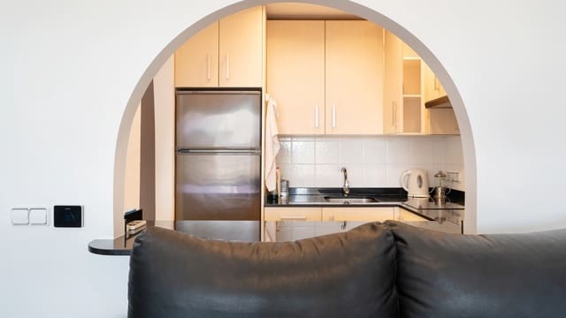 2 quarto Apartamento para venda em Puerto Portals, Calvià com piscina - 695 000 € (Ref: 9824697)