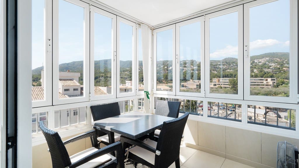 2 quarto Apartamento para venda em Puerto Portals com piscina - 695 000 € (Ref: 9824697)