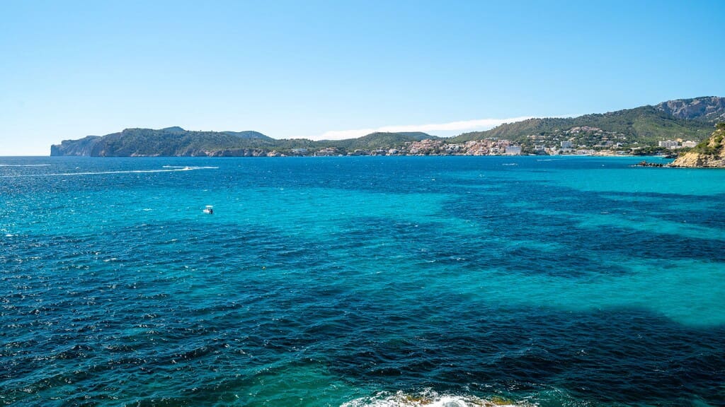 3 bedroom Apartment for sale in Santa Ponsa with pool - € 1,350,000 (Ref: 9845175)