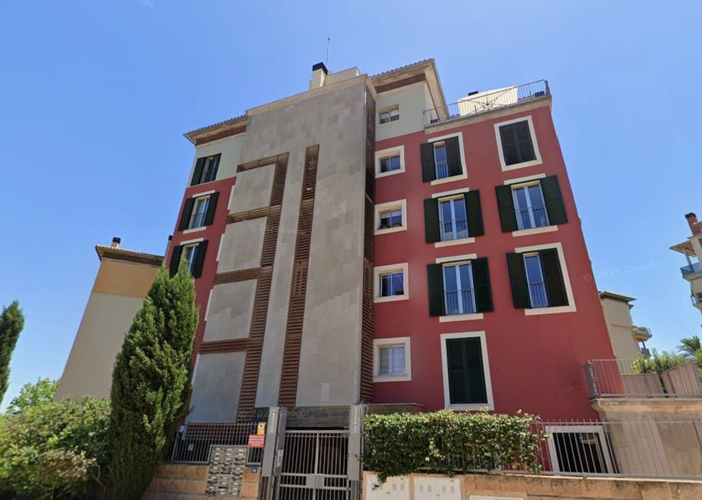 3 bedroom Apartment for sale in Palma de Mallorca with pool - € 890,000 (Ref: 9861649)