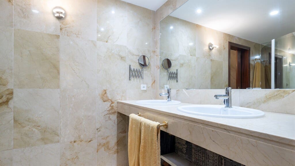 4 slaapkamer Appartement te koop in Bendinat met zwembad - € 1.380.000 (Ref: 9889926)