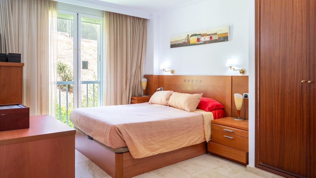 4 slaapkamer Appartement te koop in Bendinat met zwembad - € 1.380.000 (Ref: 9889926)