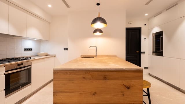 5 chambre Appartement à vendre à Palma de Mallorca - 2 250 000 € (Ref: 9896358)