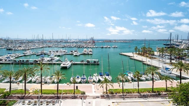 5 bedroom Apartment for sale in Palma de Mallorca - € 2,250,000 (Ref: 9896358)