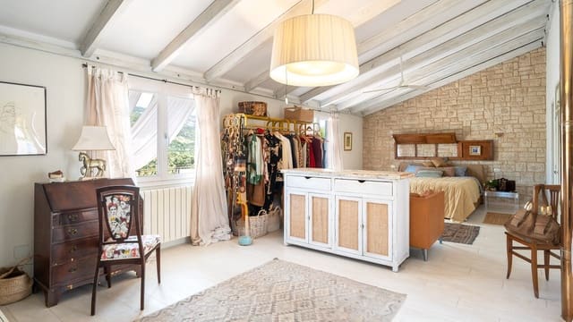 3 chambre Finca/Maison de Campagne à vendre à Bunyola avec piscine - 1 900 000 € (Ref: 9912700)
