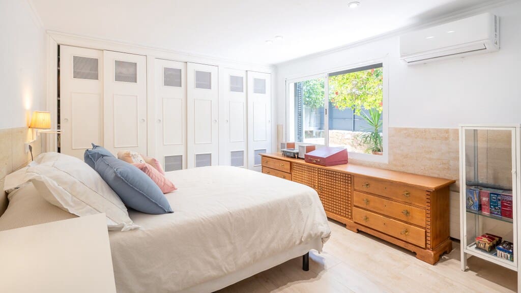 5 slaapkamer Villa te koop in Palma de Mallorca met zwembad - € 1.395.000 (Ref: 9920032)