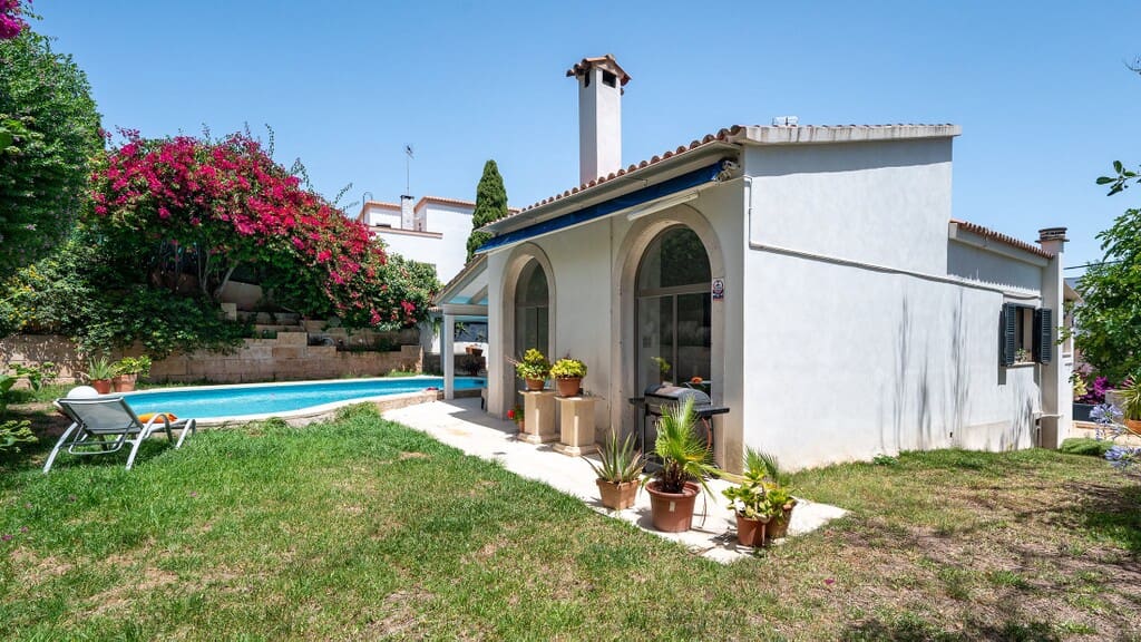 5 slaapkamer Villa te koop in Palma de Mallorca met zwembad - € 1.395.000 (Ref: 9920032)