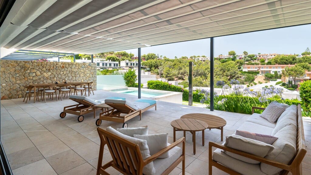 3 bedroom Semi-detached Villa for sale in Cala Vinyes / Cala Vinyas / Cala Vinas with pool - € 1,685,000 (Ref: 9921854)