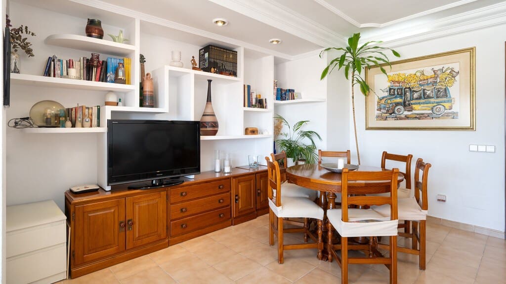3 bedroom Apartment for sale in Palma de Mallorca - € 490,000 (Ref: 9928919)