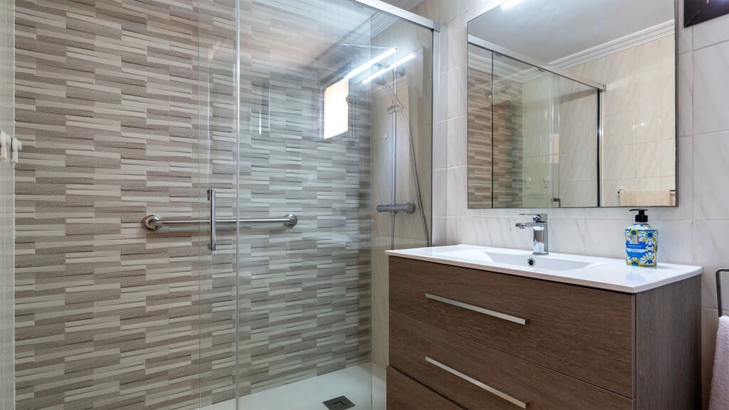 3 bedroom Apartment for sale in Palma de Mallorca - € 490,000 (Ref: 9928919)